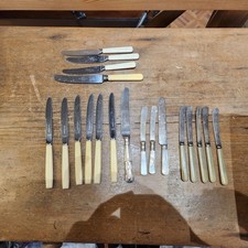 Job Lot various Dinner /Dessert/ Butter Knives etc - SOLD AS SEEN - See Details