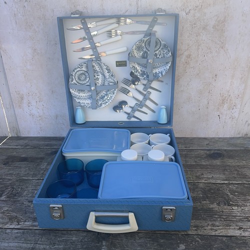 Vintage brexton picnic hamper - vintage,