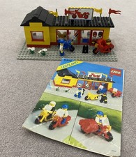 LEGO Town: Motorcycle Shop