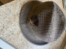 Men’s Tweed Hat Size M With
