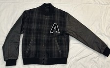 Carhartt x Apc Schopenhauer