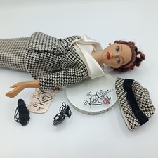 Vintage Tonner 2002 SHARPLY