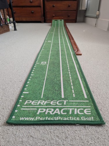 Perfect practice golf putting - perfect,