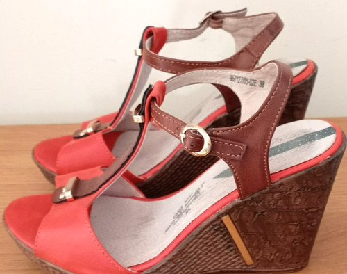 Elizabeth wedge platform - elizabeth,