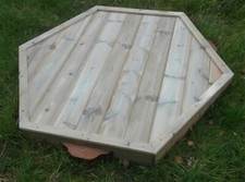 Medium large hexagonal - medium, /