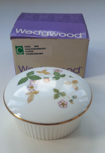 Wedgwood wild strawberry - wedgwood,