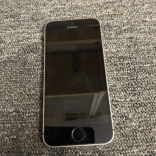 Iphone on vodafone - se,