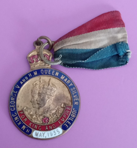 George 1935 silver jubilee - v,