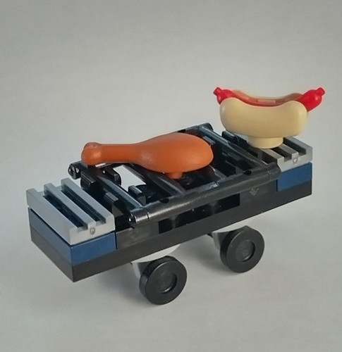 Lego mobile wheeled barbecue - -,