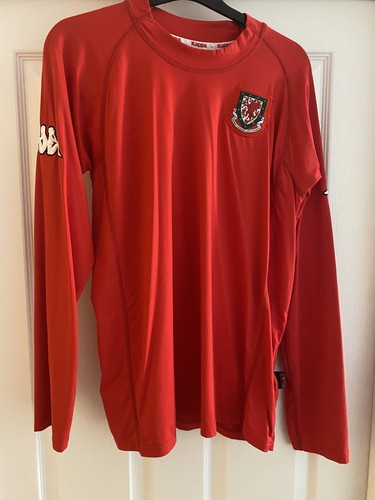 Kappa wales home - wales, 2002