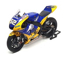 Minichamps 1/12 Scale 122