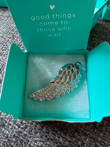 Origami owl wing locket - locket, new