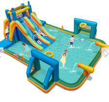 🏰💦 Inflatable Water Park