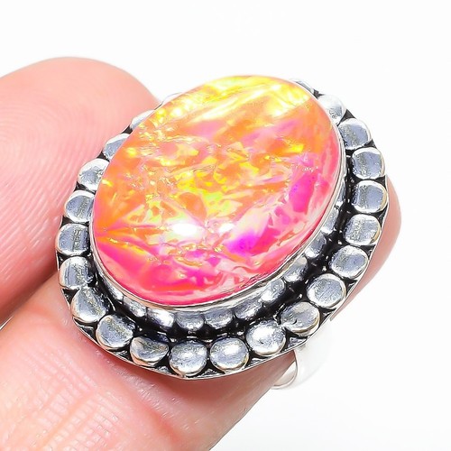 Triplet opal gemstone - triplet,