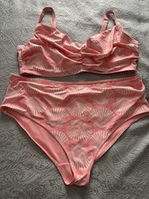 BNWOT Matalan Women's Coral