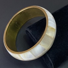 Vintage Mother Of Pearl Shell Bangle Chunky Gold Tone Stacking Bracelet Retro