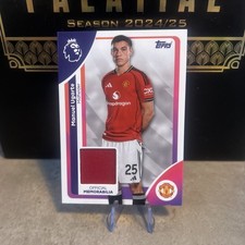 Topps Premier League Manchester United Relic Card: Manuel Ugarte