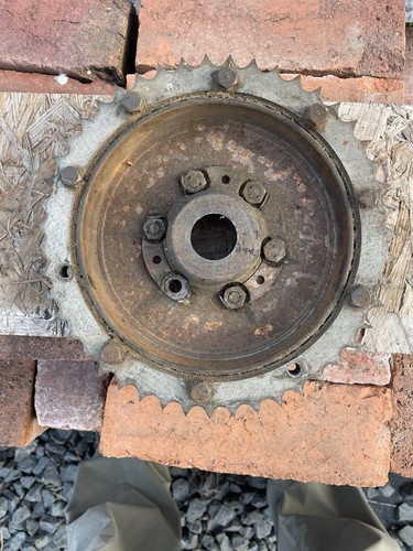 Inch hub and sprocket - 7,