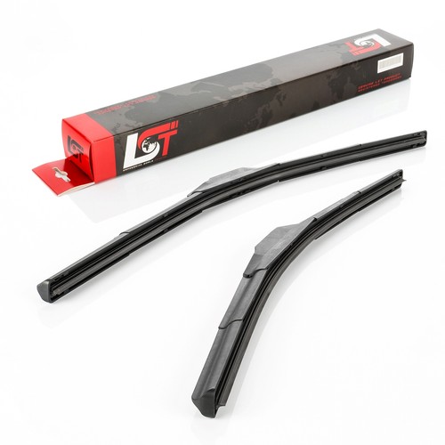 Front windscreen wiper blades - front,