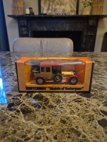 Vintage matchbox models - -,