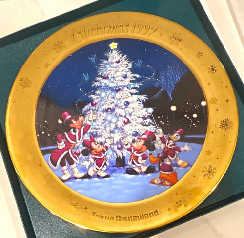 Tokyo disneyland fifteenth - tokyo,
