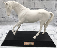 Beswick Horse Spirit Of Youth White Matt Finish Model No. 2703 (CM127G)