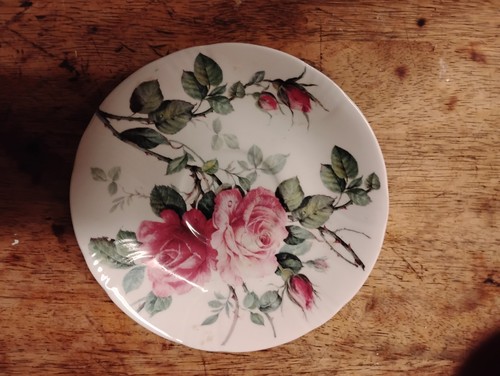 Roy kirkham vintage soap dish - roy,