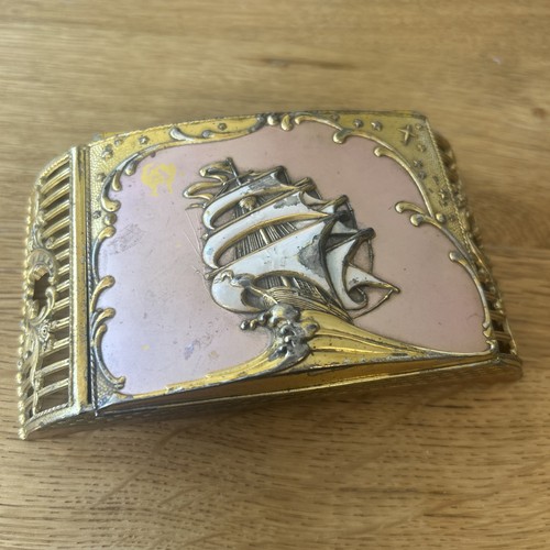 Vintage metal embossed - embossed, sail