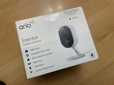 Arlo Essential Indoor