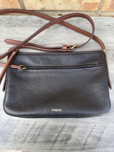 Fossil black pebbled leather - fossil,