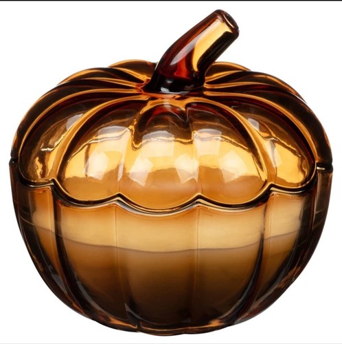 Pumpkin scented candle amber - pumpkin,