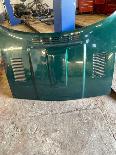 Triumph bonnet - tr,