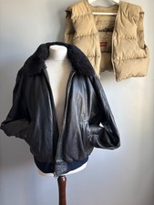 LEVI'S LEATHER BOMBER JACKET
