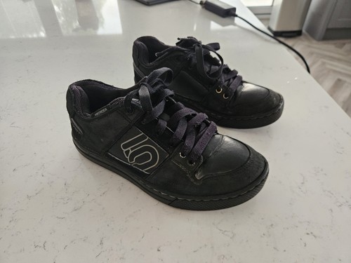 Five ten freerider size - five,