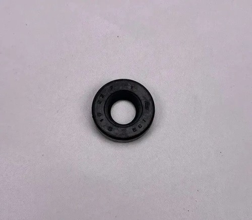 Shaft seal oil - seal,