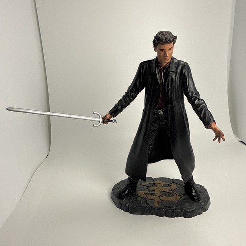 Moore buffy the vampire slayer - moore,