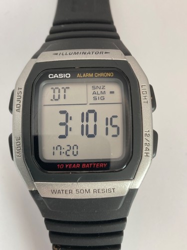 Casio 3239 96h wristwatch - 3239,