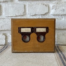 Vintage shop indicator servant - vintage,