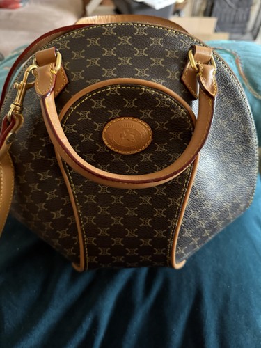 Luigi collection brown - :,