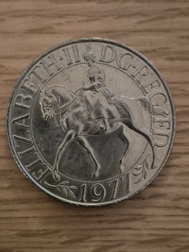 1977 queen elizabeth silver - 1977,