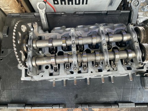 Reconditioned cylinder head - cylinder,