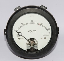 4" Voltmeter L550 5Q/25354 0-40V Ferranti 1959 Gauge RAF Vintage Aircraft