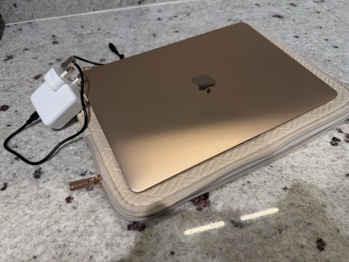 Apple macbook air 2020 - 13",