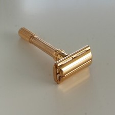 Vintage 1961 (G-4) Gillette Slim Adjustable Aristocrat Gold Plated Razor