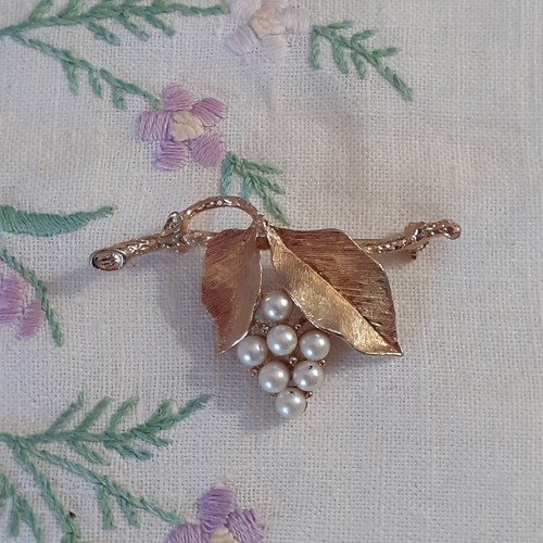 Vintage sarah coventry gold - sarah,