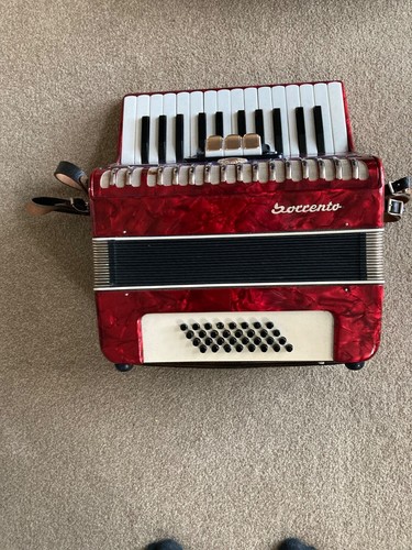 Red sorrento voice - 3, piano