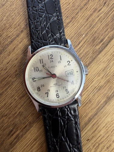 Macgyver camper timex field - macgyver,