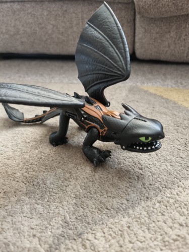How train your dragon - your,