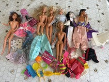 Barbie Dolls doll bundle Job