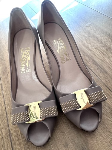 Salvatore ferragamo taupe nude - salvatore,